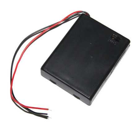 KOSZYK BATERII 4xAAA PŁASKI Z WYŁĄCZNIKIEM ZAMYKANY